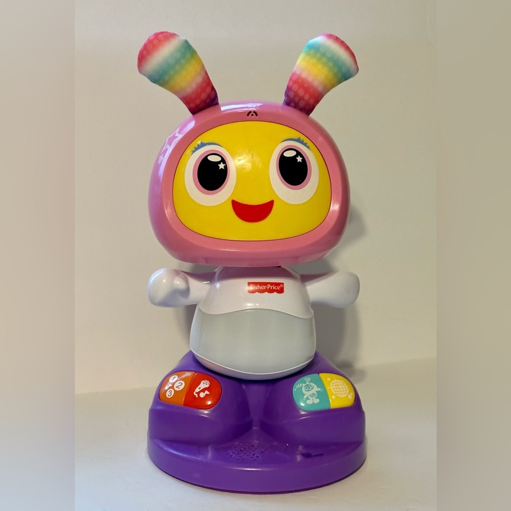 Fisher Price Bright Beats Beat Belle DLX dancing singing learning robot